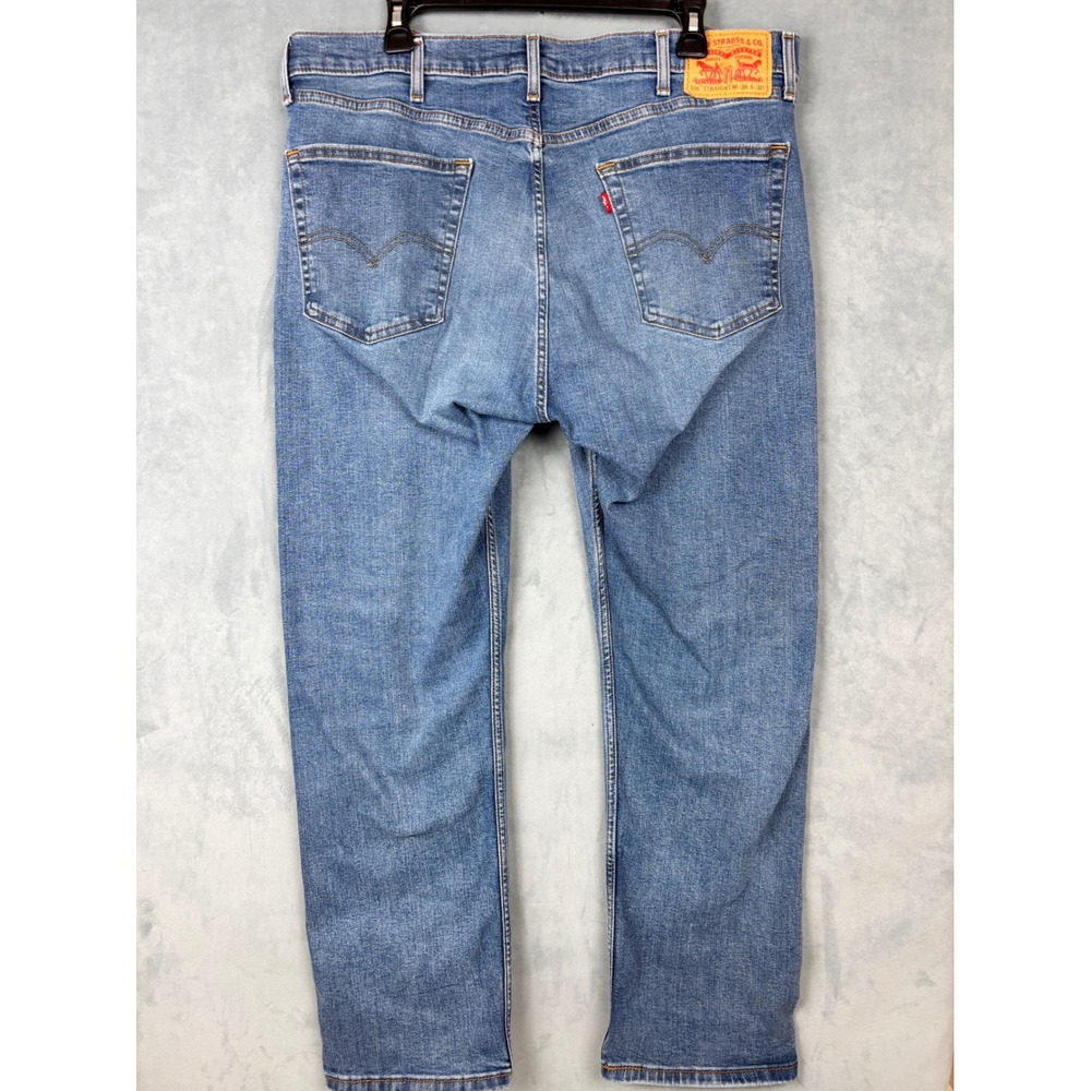 Levis 506 Straight Leg Jeans Mens 38x30 Medium Wash Blue Denim